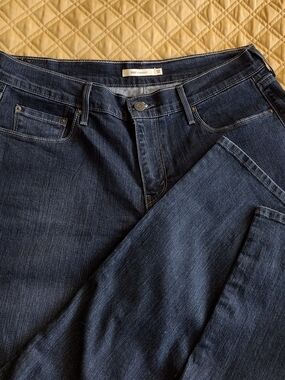 Levi's Women's 505 Straight Fit Dark  Jeans